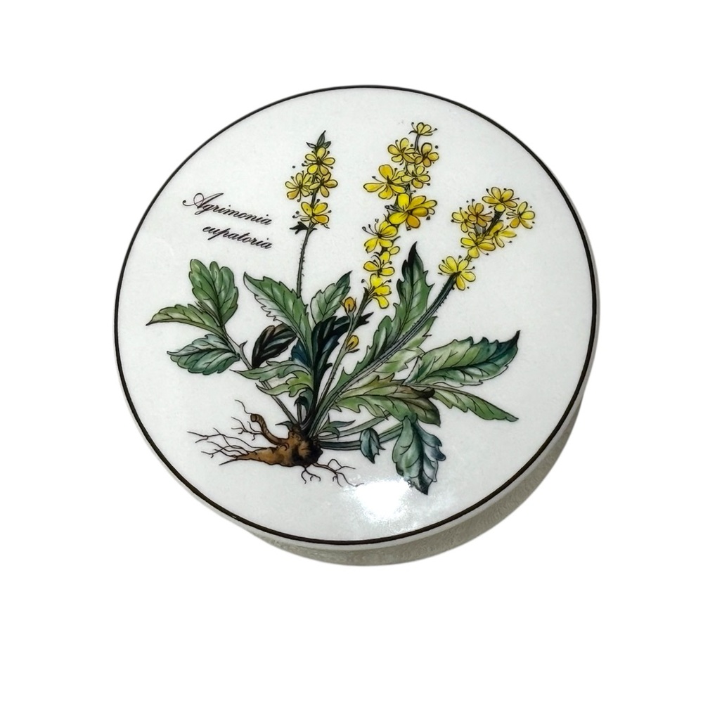 Villeroy & Boch “Botanica” Porcelain Tin – Agrimonia Eupatoria